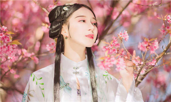 丹寨供卵试管婴儿：助您实现家庭梦想的科学方案